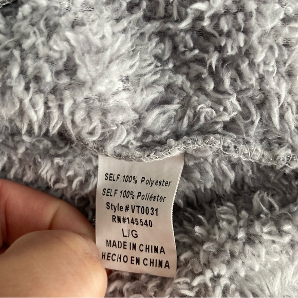 Vanilla Bay Womens Fluffy Sweater Size Large - Picture 7 of 9